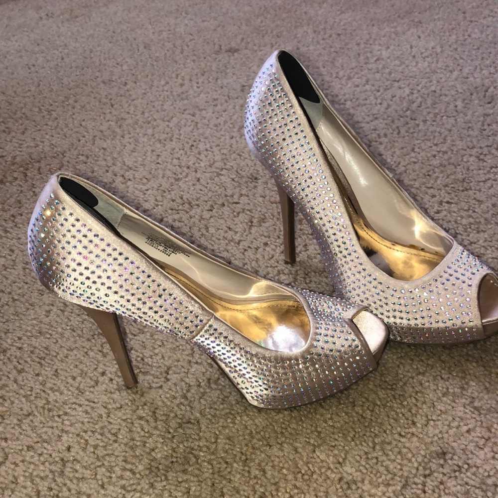 Jennifer Lopez heels